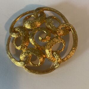 Sarah Coventry Vintage Celtic Like Signed Brooch Pin